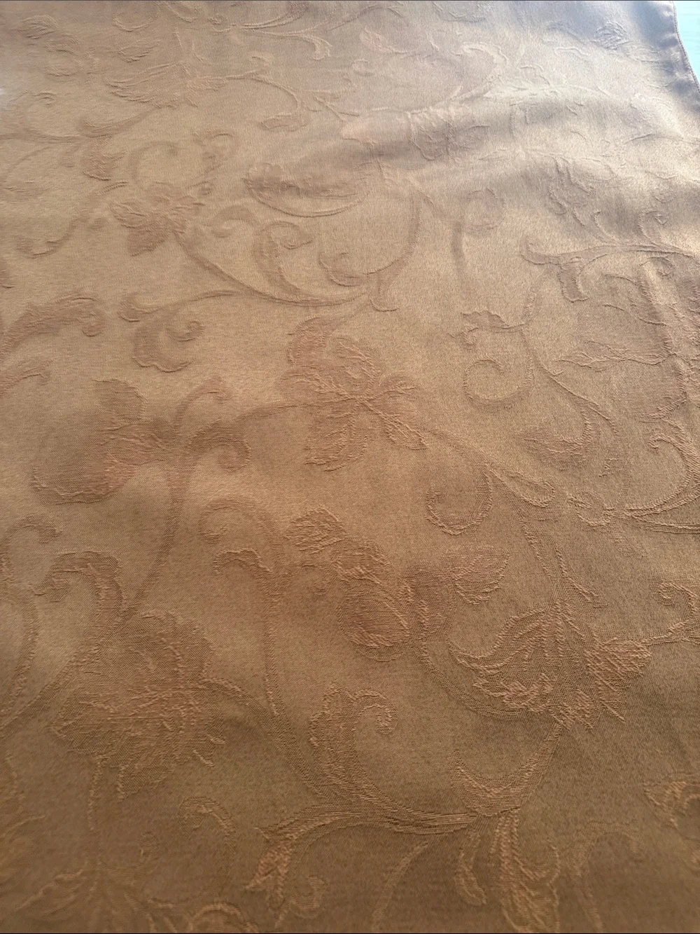 Vintage Classic Long Damask Tablecloth 132x56